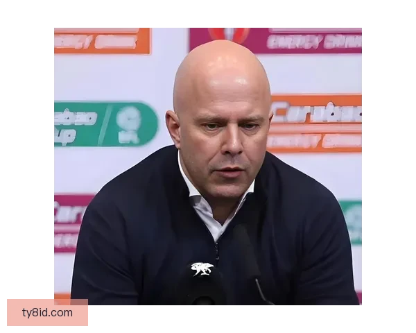 以斯洛特回应阿隆索是否联系我称这是被问到最古怪问题直言媒体关注焦点